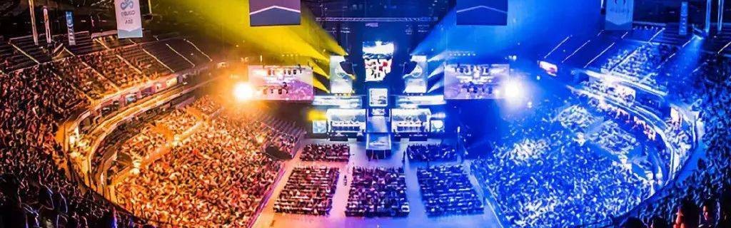  沃尔夫斯堡主场灯光故障延期比赛  