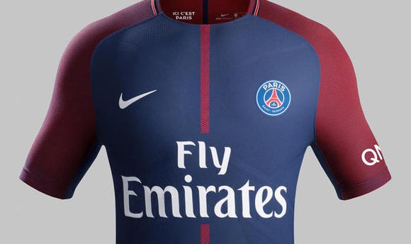  巴黎新赛季球衣发布融合时尚元素  