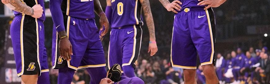  湖人险胜勇士，晋级总决赛在望  