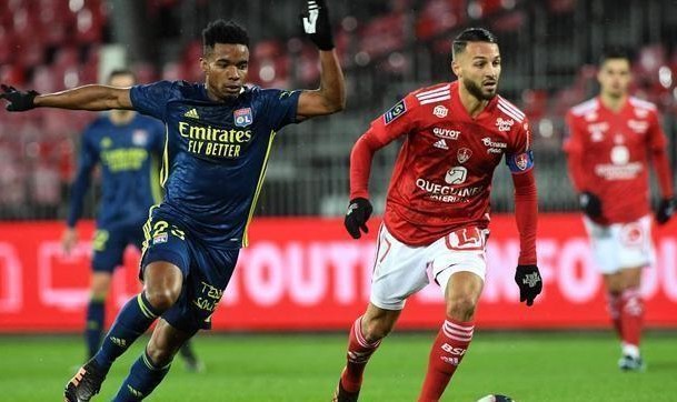  法甲黑马昂热连胜跻身欧战席位  