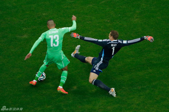  朗斯门将神扑零封梅西成焦点  